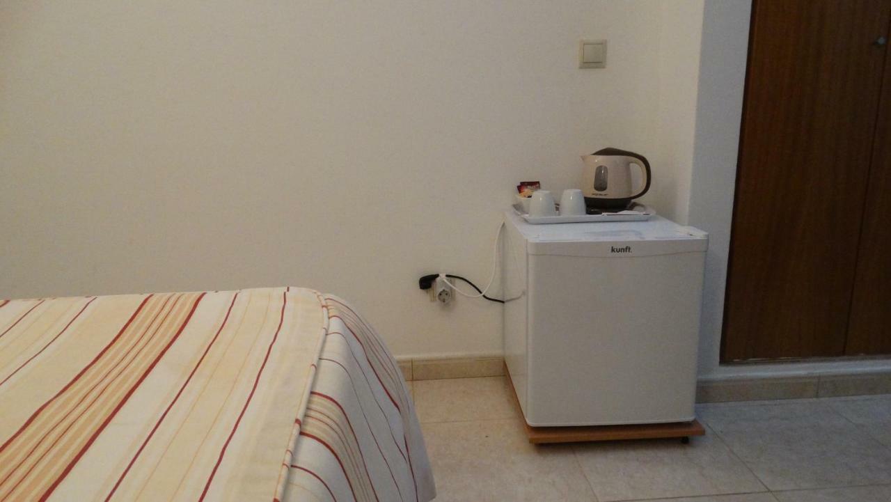 Hospedaria Descansa Pernas 蒙希克 外观 照片